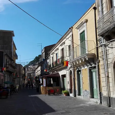 Le Di S. Andrea Buccheri
