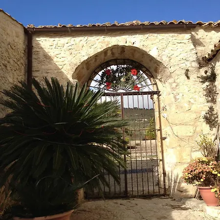 Le Di S. Andrea Buccheri